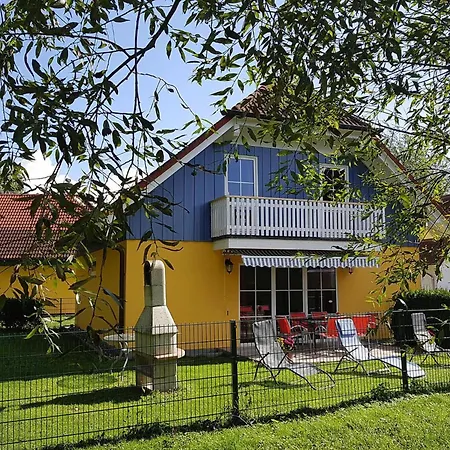 At The Kummerower Holiday home *